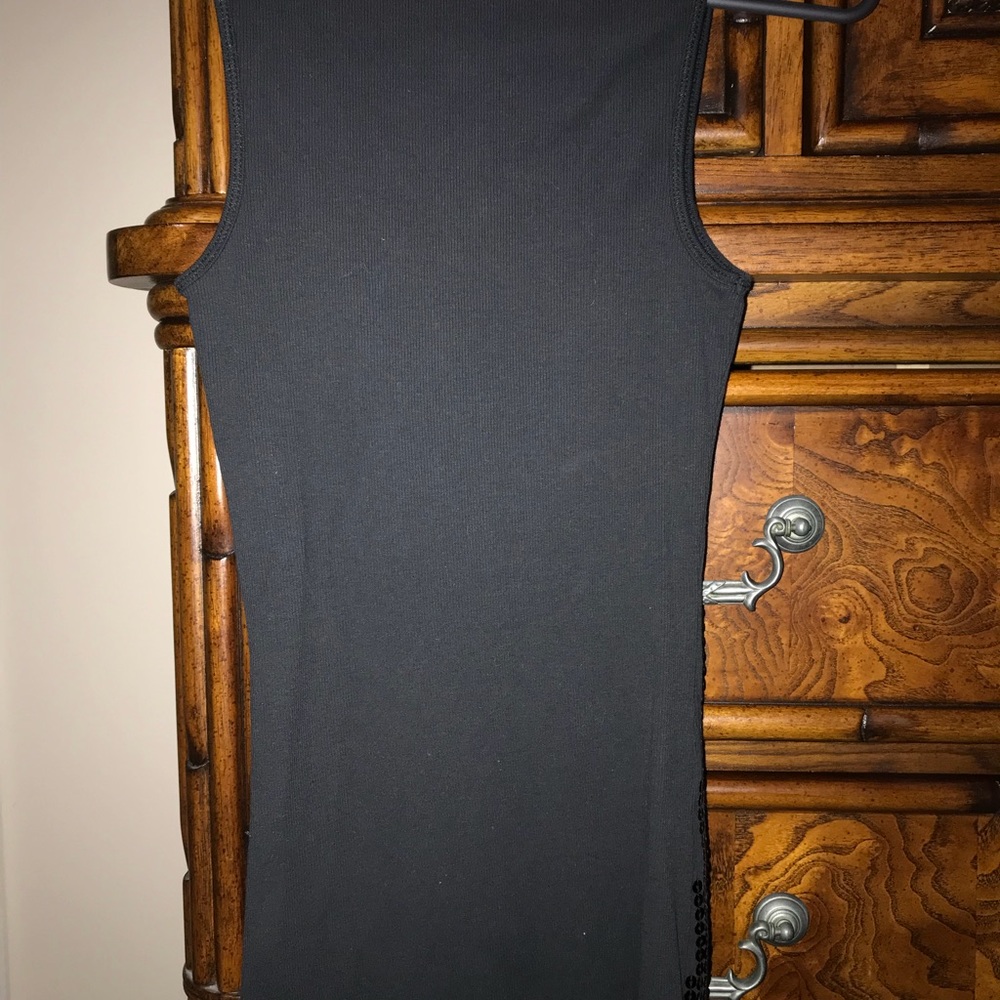 🌹Express black sequin tank top🌹 - Picture 5 of 5